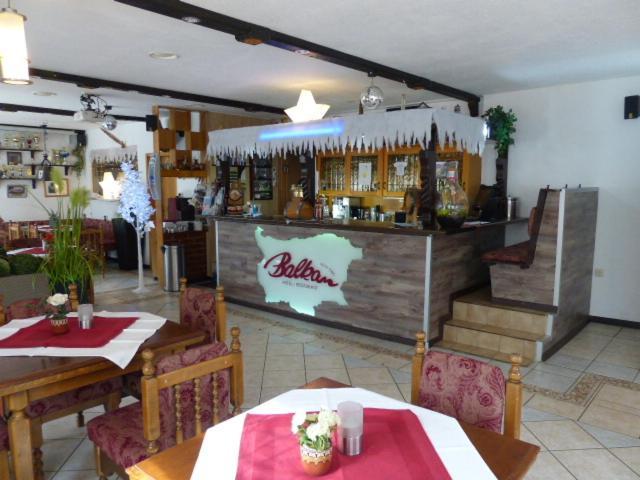 Hotel/Restaurant Balkan ซึมเมอร์ดา ภายนอก รูปภาพ