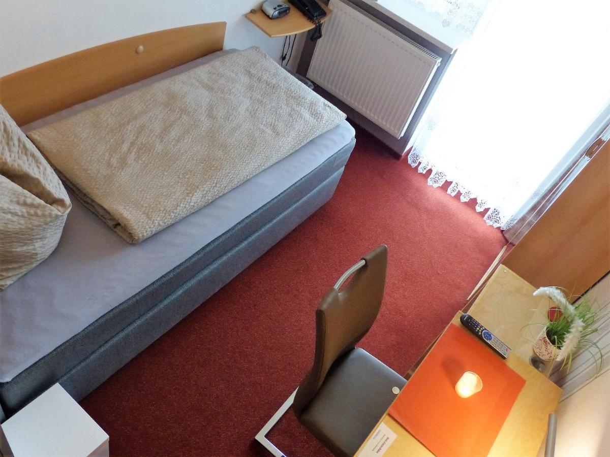 Hotel/Restaurant Balkan ซึมเมอร์ดา ภายนอก รูปภาพ