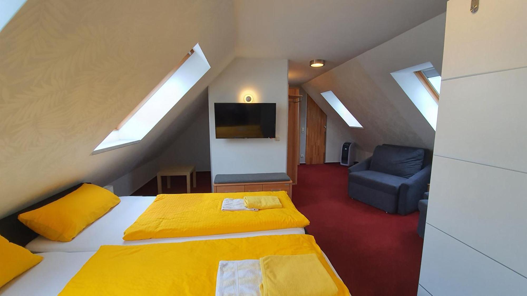 Hotel/Restaurant Balkan ซึมเมอร์ดา ภายนอก รูปภาพ